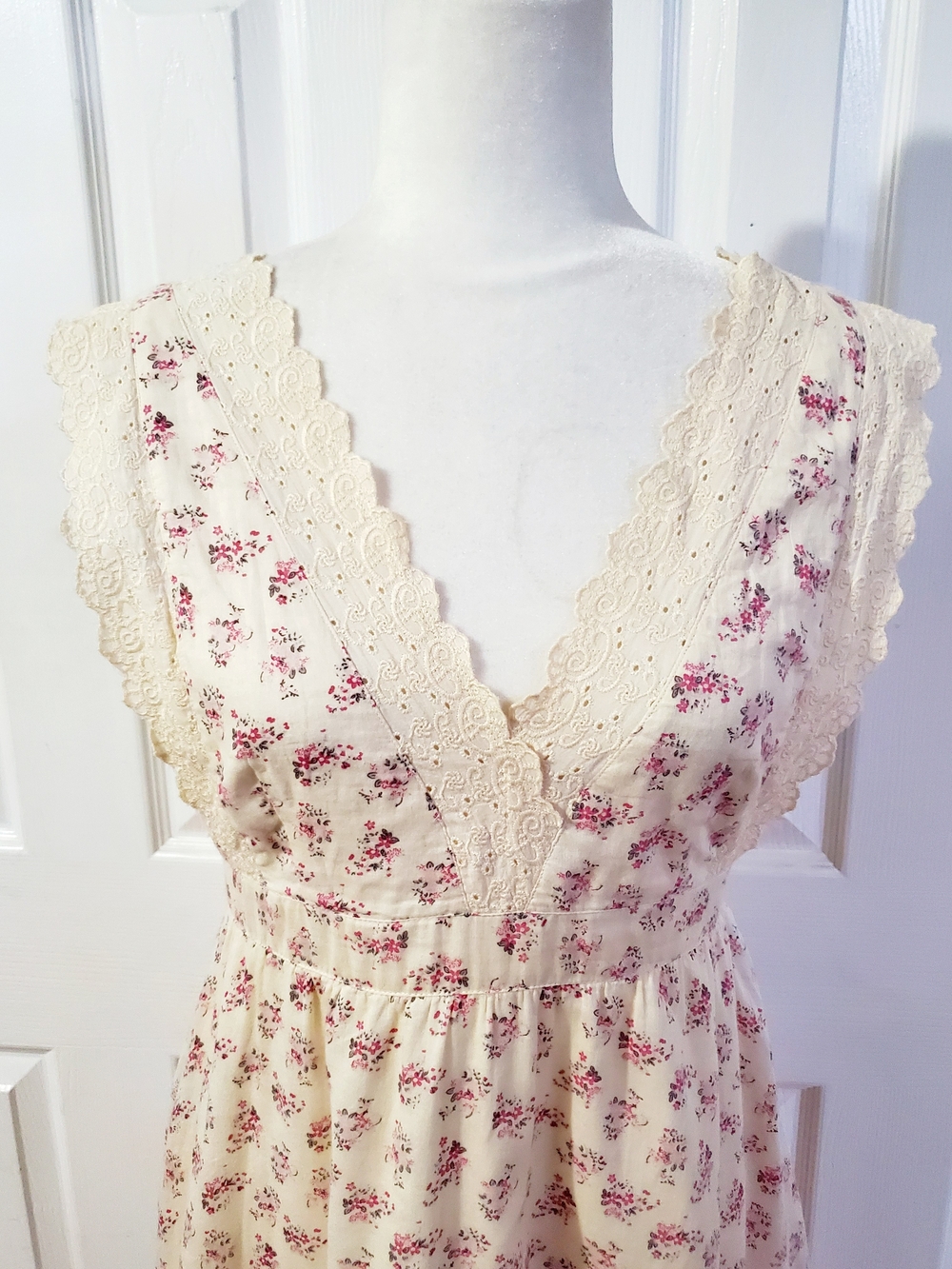 Maeve Cottagecore Floral Cotton Dress Lace Trim Pockets Prairie Coquette Size S - Picture 2 of 13